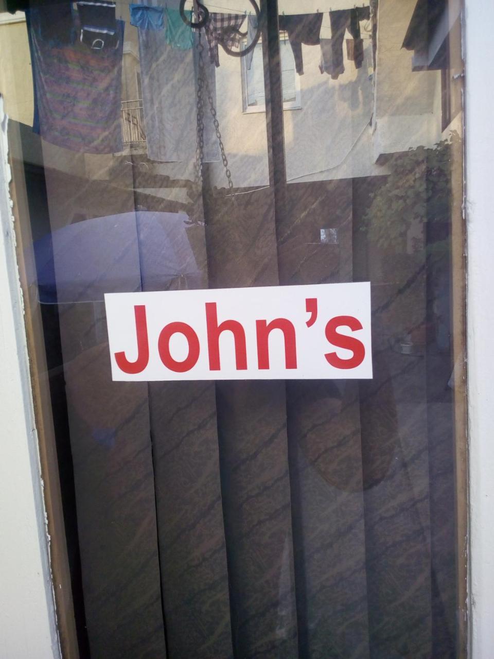 John'S Hotel Szuhumi Kültér fotó